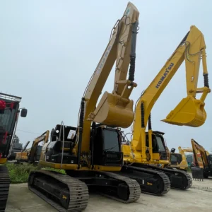 Pelle Cat323D d'occasion à vendre9