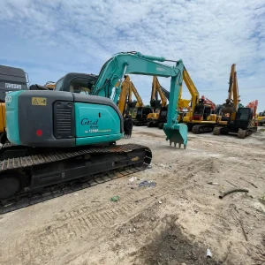 KOBELCO SK135SR-6
