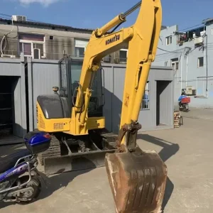 KOMATSU PC55MR-3