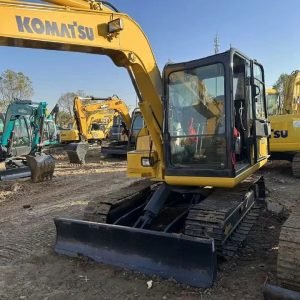 KOMATSU PC60-1