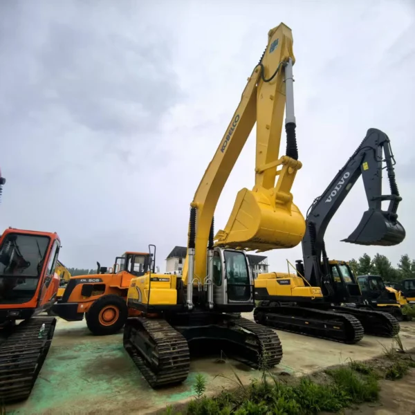 Escavadora KOBELCO SK250D usada para venda1