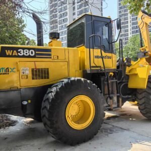 Продается подержанная машина KOMATSU Max Avance WA3806