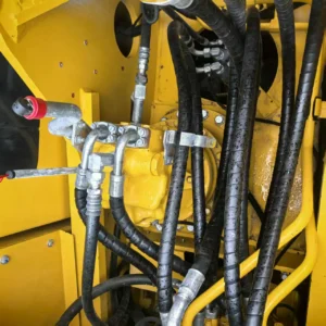 حفارة KOMATSU PC240LC مستعملة للبيع8
