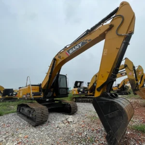 excavadora usada SANY 215C en venta10