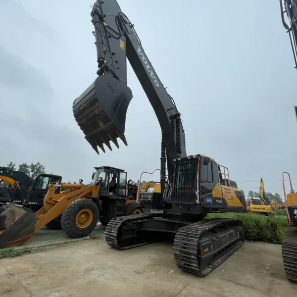 подержанный экскаватор VOLVO EC480 для продажи11