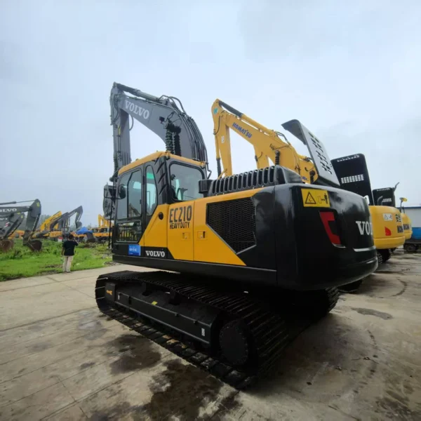Volvo EC210excavadora usada para venda9