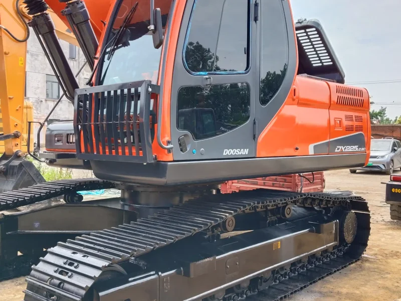 DOOSAN SX225LC-9C-3