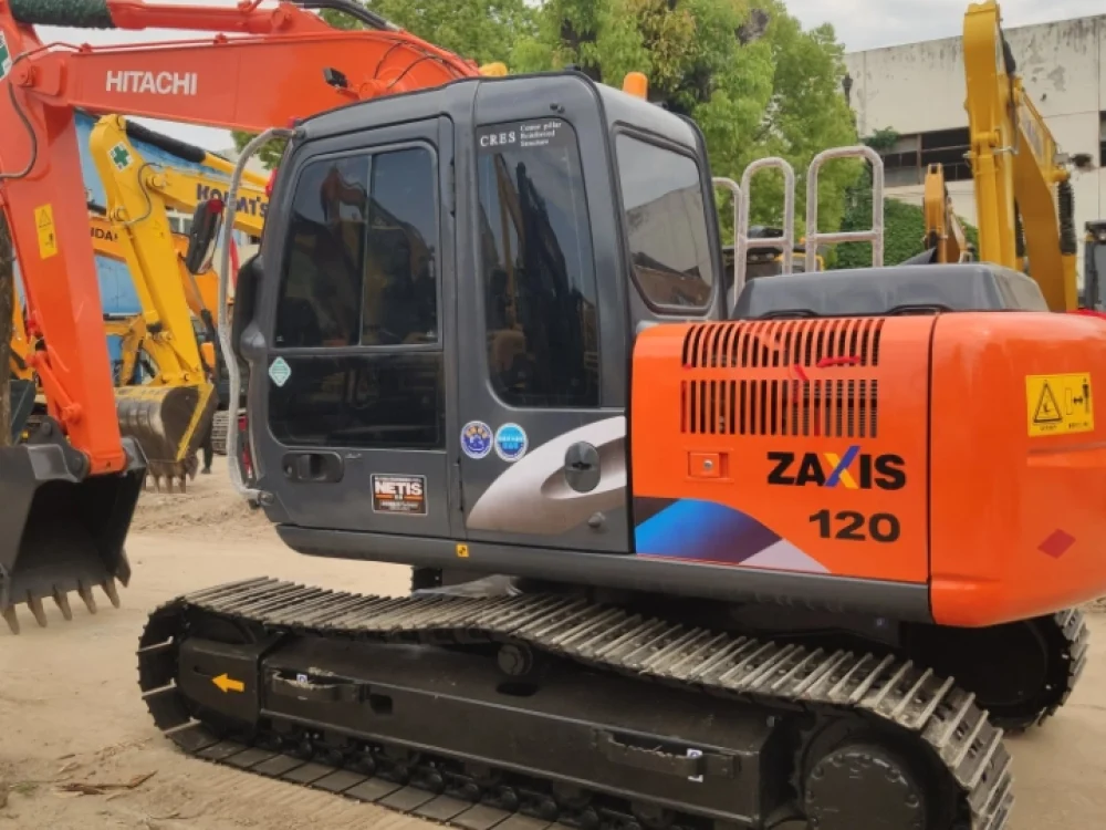 Hitachi zaxis120-4