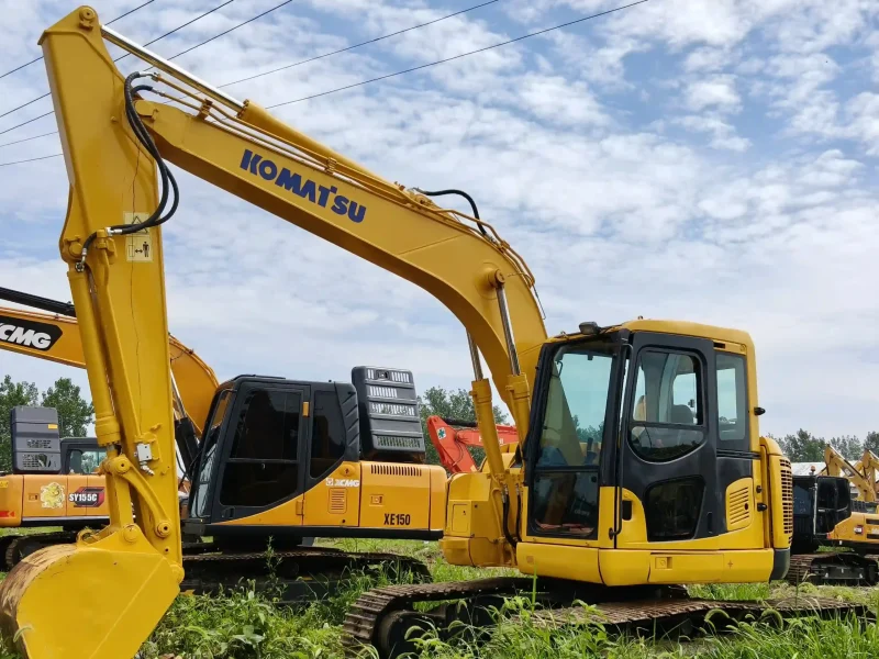 Komatsu PC138US3