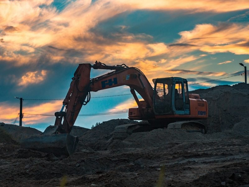 excavator-4203258_1280