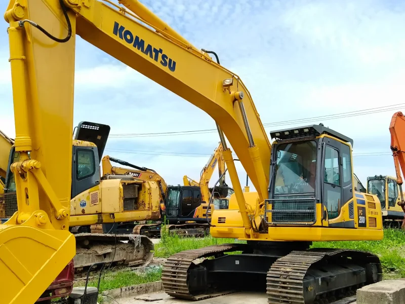 komatsu pc2001