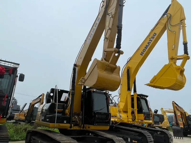 Pelle Cat323D d'occasion à vendre9