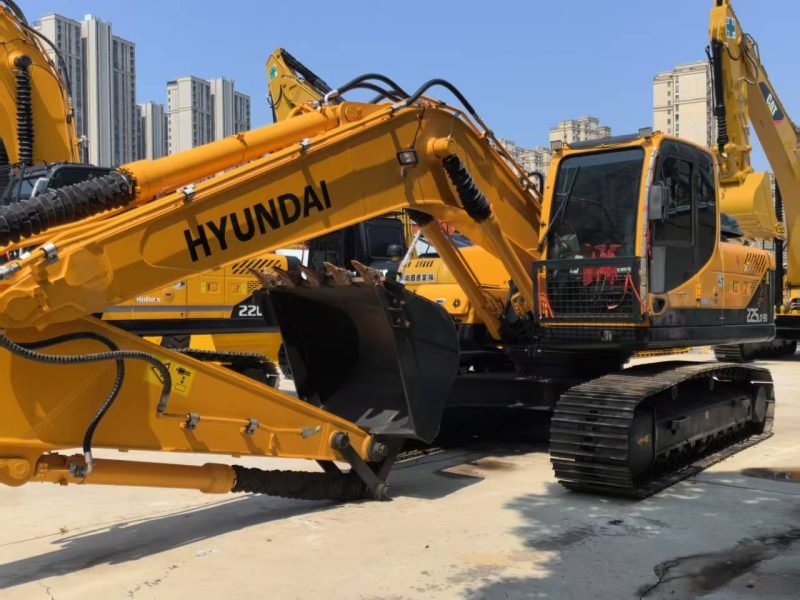 Hyundaixi 现代225 -9S excavator for sale9 d'occasion