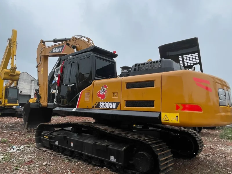 excavateur SANY 305H d'occasion à vendre8