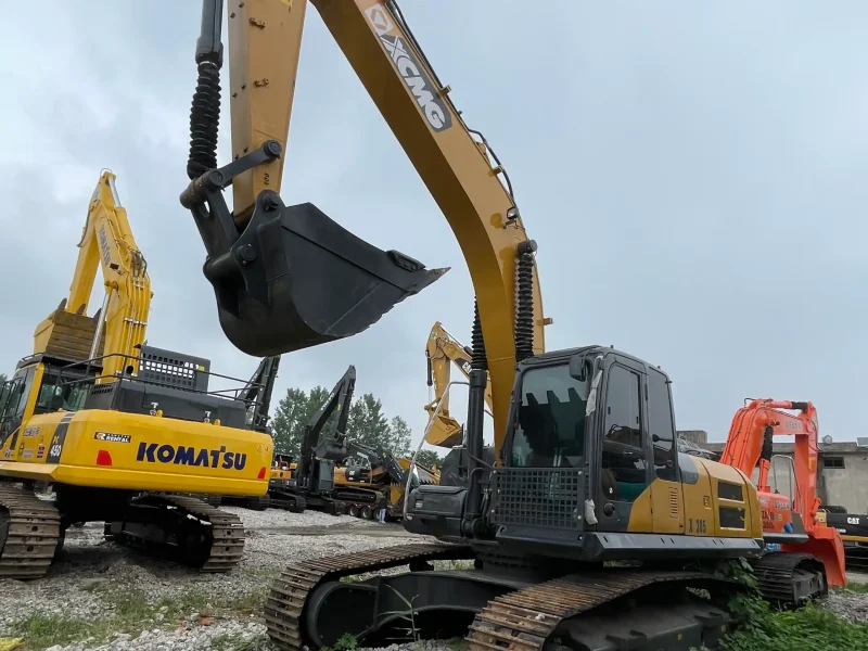 Pelle XCMG X305 d'occasion à vendre10